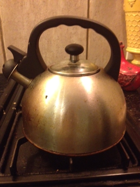kettle with boiling water