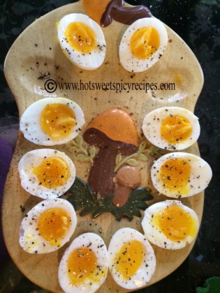 eggs in tray pepper
