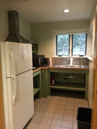 garner cabin kitchen